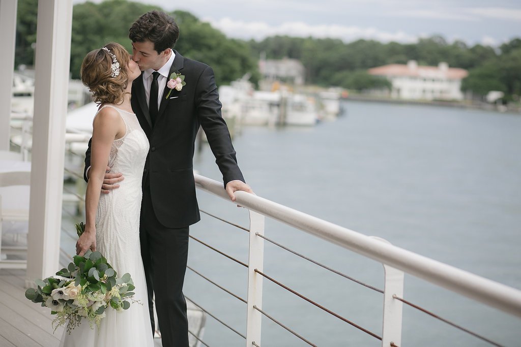 Lesner-Inn-Wedding-Website-how-to-diy-weddings-virginia-beach.jpg